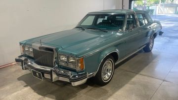 Lincoln Versailles Sedan, 1980