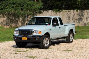 Ford Ranger XLT Pickup, 2004