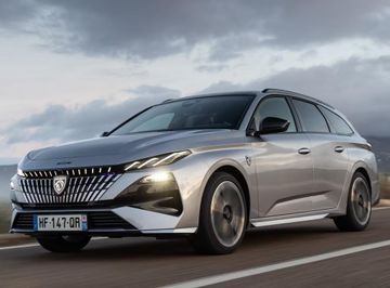 Peugeot 308 SW Hybrid 195 (Mk III) specs