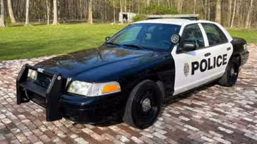 Ford Crown Victoria Police Car, 2011