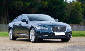 Jaguar XJ V8 Premium Luxury (5.0 litre), 2010