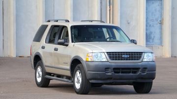 Ford Explorer, 2004