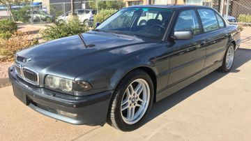 BMW 750li, 2001