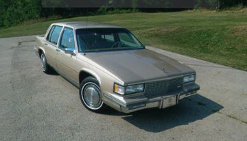 Cadillac Sedan Deville, 1987