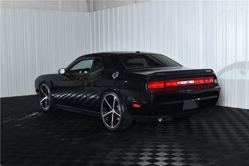 DODGE CHALLENGER SRT8, 2009