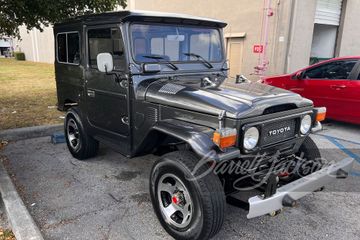 TOYOTA LAND CRUISER FJ40, 1982