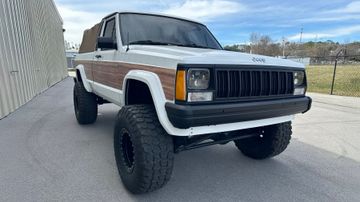 Jeep Comanche Pickup, 1991