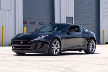 Jaguar F-Type, 2016