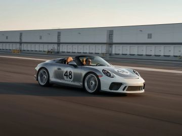 Porsche 911 Speedster, 2019