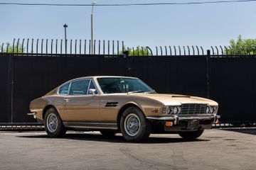 Aston Martin DBS V8 Sports Saloon, 1972