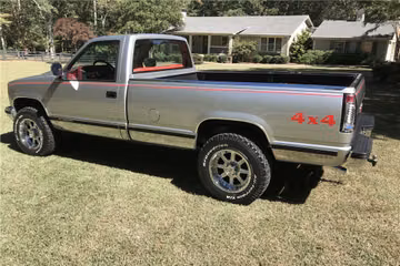 GMC SIERRA 2500 PICKUP, 1988