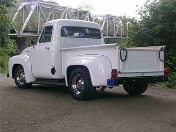 FORD F-100 PICKUP, 1954