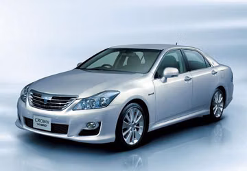 Toyota Crown Hybrid specs