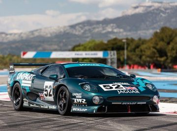 مواصفات Jaguar XJ220 C LM GT1