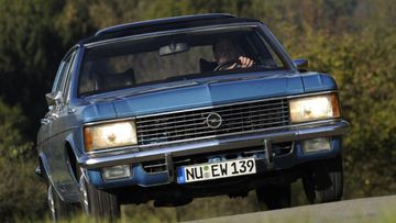 Opel Admiral 2800 E (B) specs