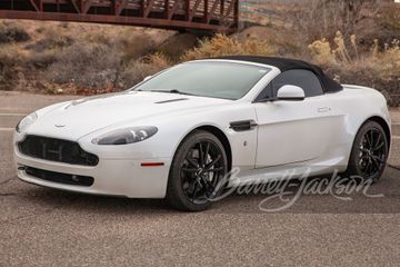 ASTON MARTIN V8 VANTAGE CONVERTIBLE, 2010