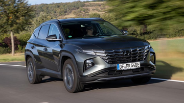 Hyundai Tucson 2.0 specs