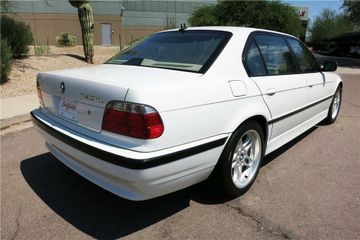 BMW 740IL Sedan, 2001