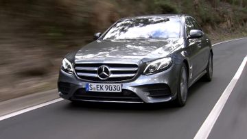 Mercedes-Benz E 400 4Matic (W213) specs