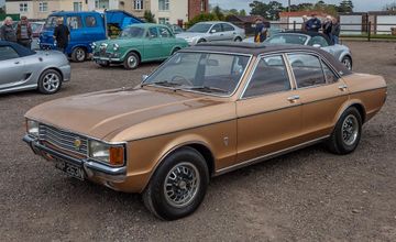 Ford Granada 3000 GXL specs