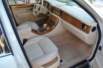 BENTLEY ARNAGE SEDAN, 2004