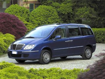 Lancia Phedra 2.0 JTD (FAP) specs
