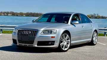 Audi S8, 2007