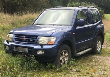 Mitsubishi Pajero 3.2 DI-D (3-door) specs