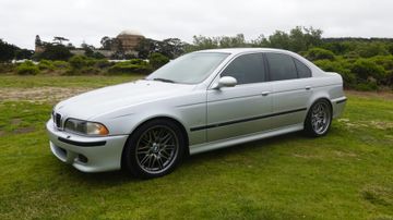 BMW M5 Sedan, 2000
