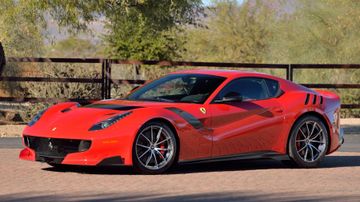 Ferrari F12tdf, 2016