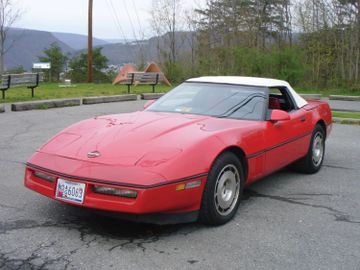 Chevrolet Corvette Convertible, 1986