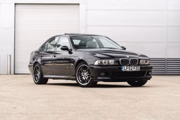 BMW M5, 2002