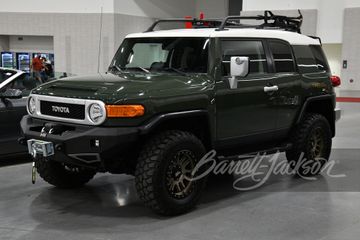 TOYOTA FJ CRUISER, 2010