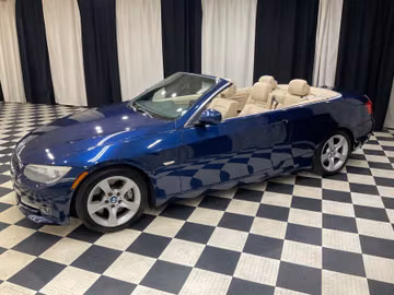 BMW 335ci Convertible, 2011