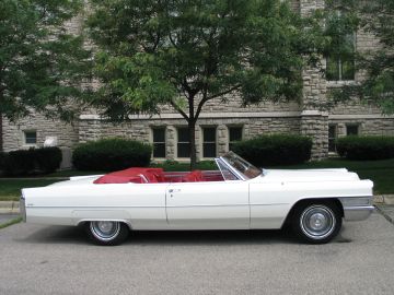Cadillac DeVille Convertible, 1965
