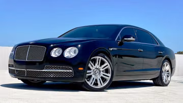 Bentley Flying Spur Sedan, 2016
