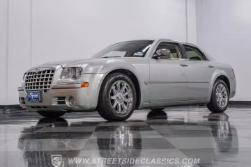 Chrysler 300C SRT-8, 2006