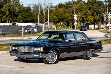 Pontiac Parisienne, 1985