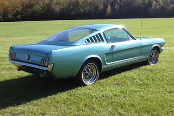 Ford Mustang Custom Convertible, 1965