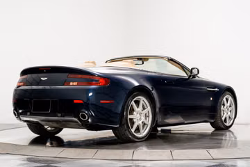 ASTON MARTIN  V8 VANTAGE ROADSTER, 2008