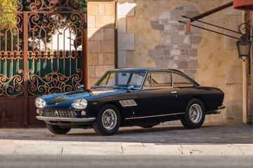 Ferrari 330GT 2+2 Coupe, 1965