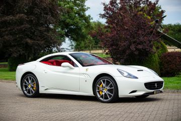 Ferrari California Hardtop Convertible, 2009