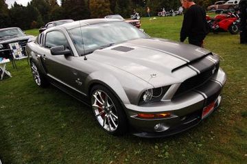 Shelby Mustang Cobra GT500 SuperSnake specs