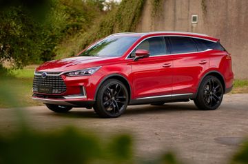 BYD Tang AWD specs