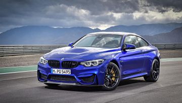 BMW M4 CS (F82) specs