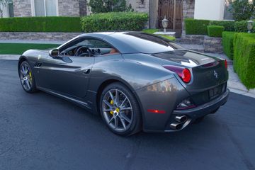 Ferrari California Convertible, 2012