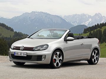VW Golf GTI Cabriolet (Mk VI) specs