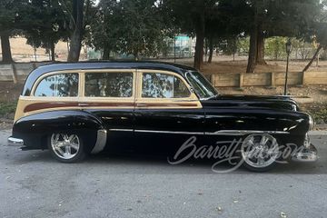 CHEVROLET DELUXE CUSTOM WAGON, 1951