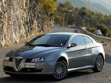 Alfa Romeo GT 1.9 JTDm Q2 specs