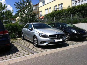 Mercedes-Benz A 250 (W176) specs